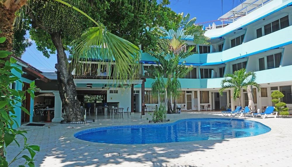 New Garden Hotel Sosúa Buitenkant foto