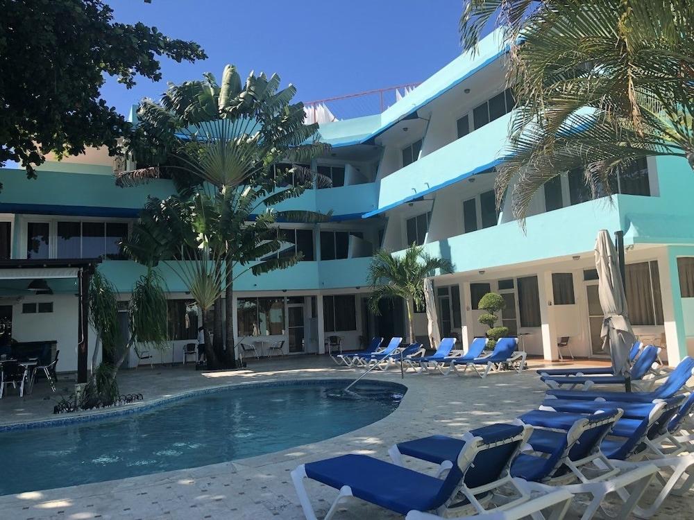 New Garden Hotel Sosúa Buitenkant foto